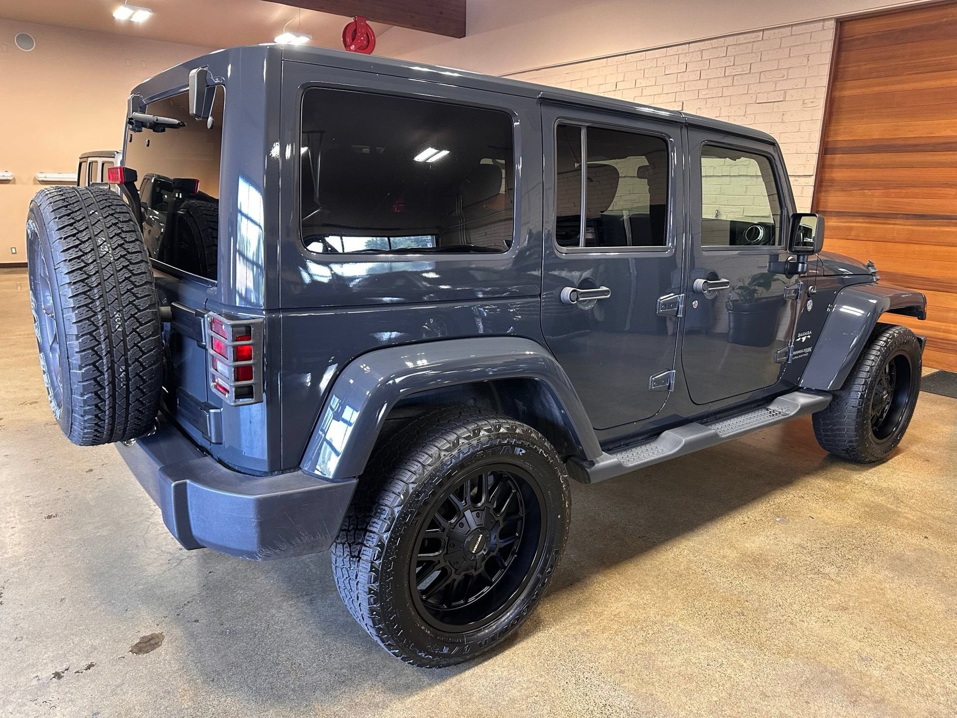 2018 Jeep Wrangler JK Unlimited Sahara