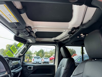 2023 Jeep Wrangler Sahara Altitude