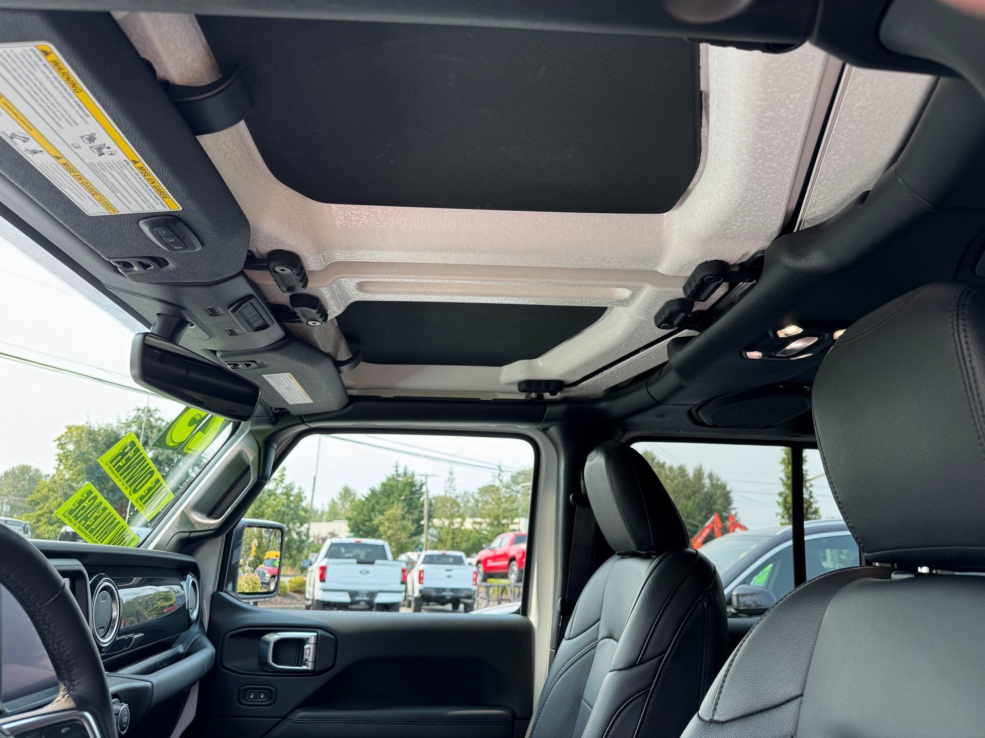 2023 Jeep Wrangler Sahara Altitude