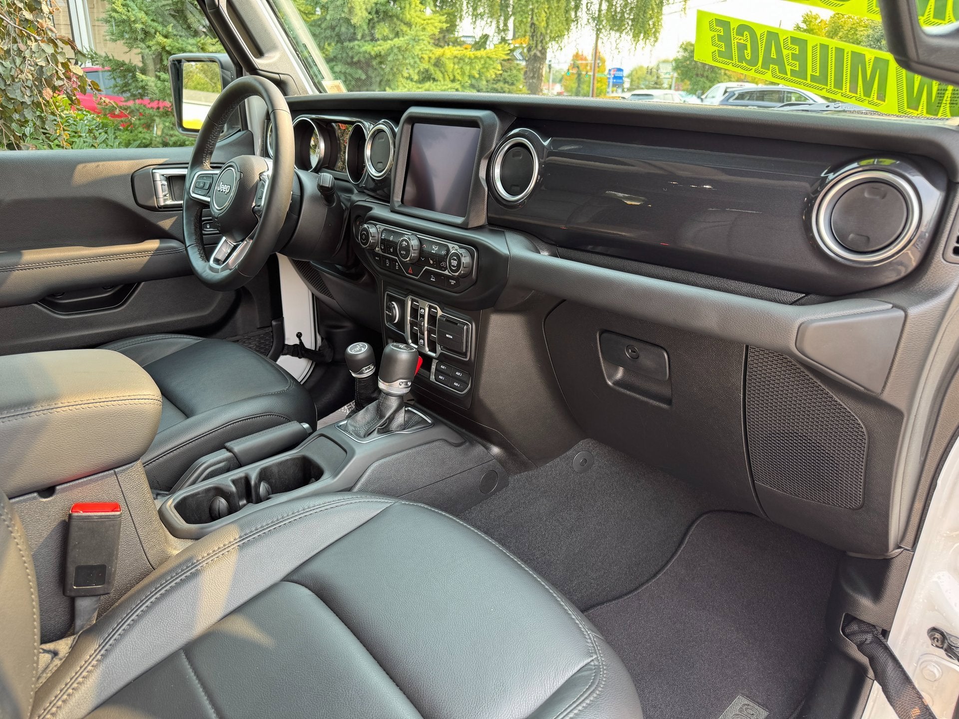 2023 Jeep Wrangler Sahara Altitude