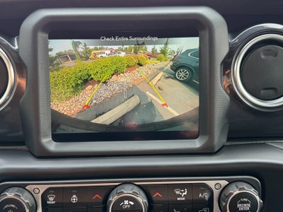 2023 Jeep Wrangler Sahara Altitude