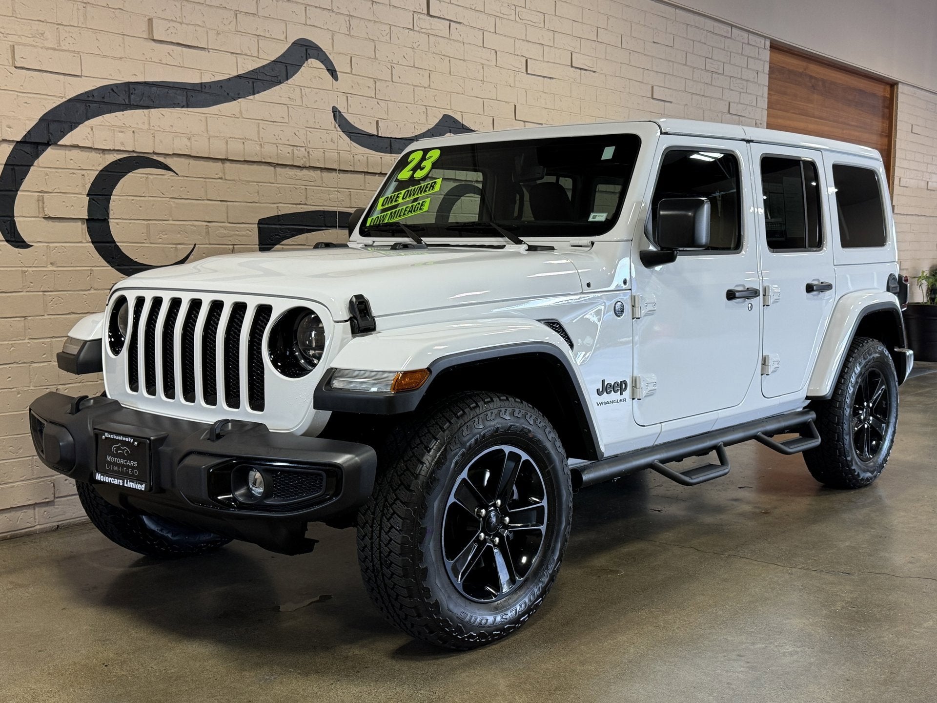 2023 Jeep Wrangler Sahara Altitude
