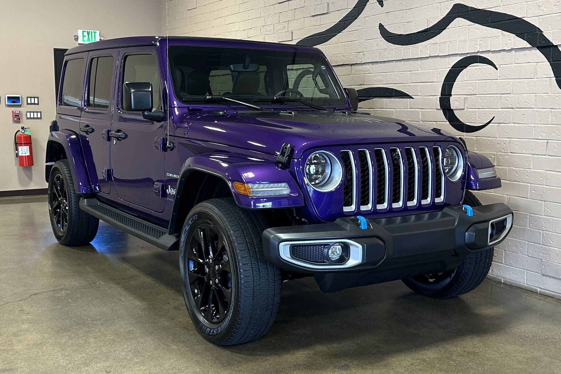 2023 Jeep Wrangler Sahara 4xe