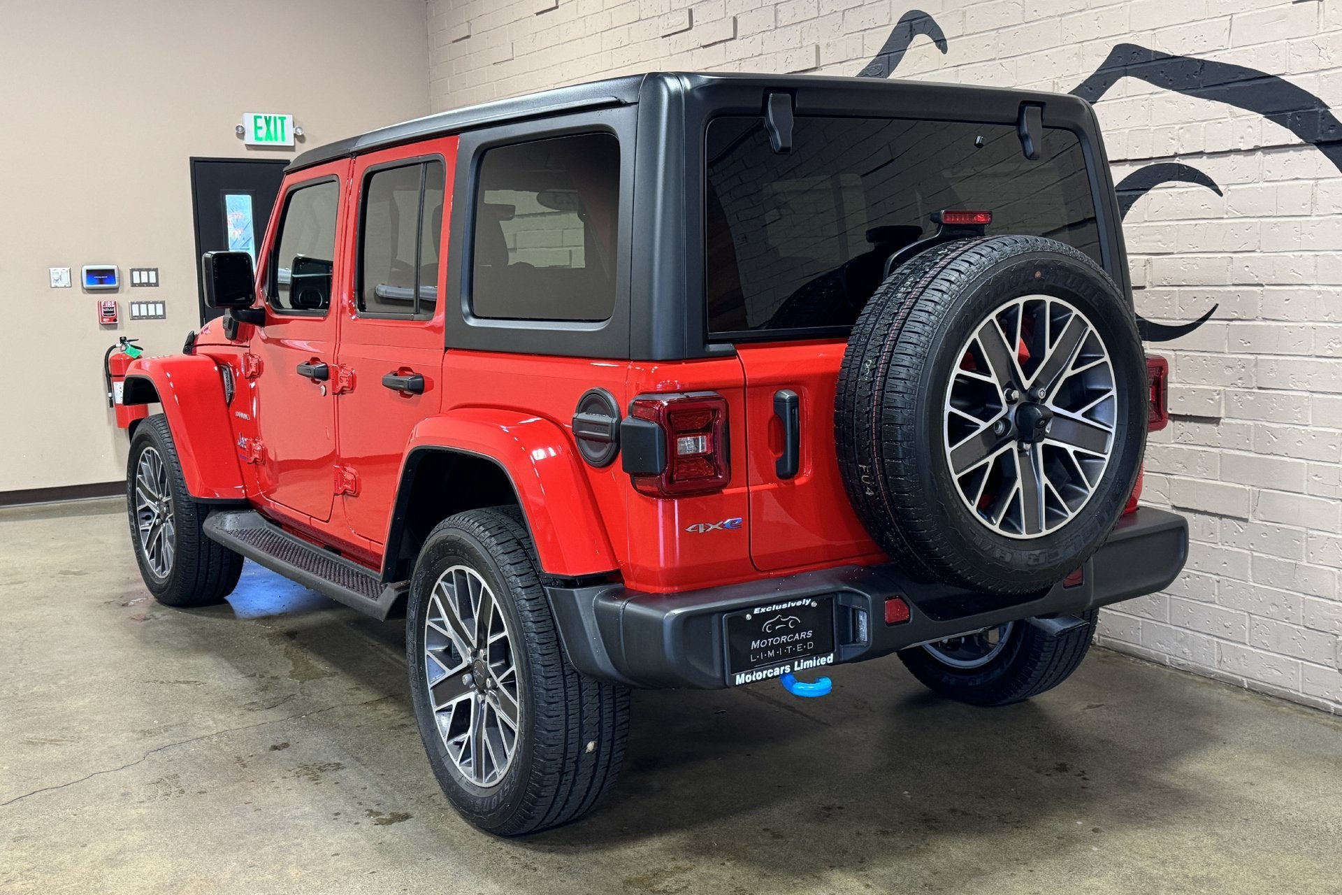 2023 Jeep Wrangler Sahara 4xe