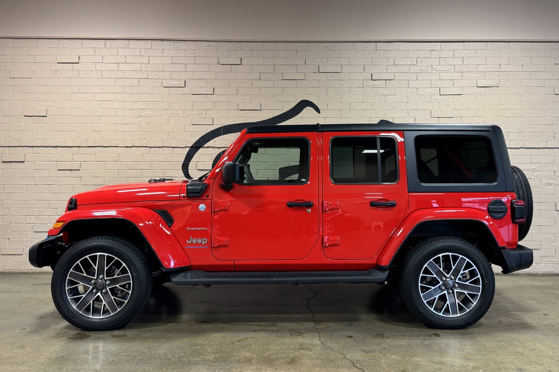 2023 Jeep Wrangler Sahara 4xe