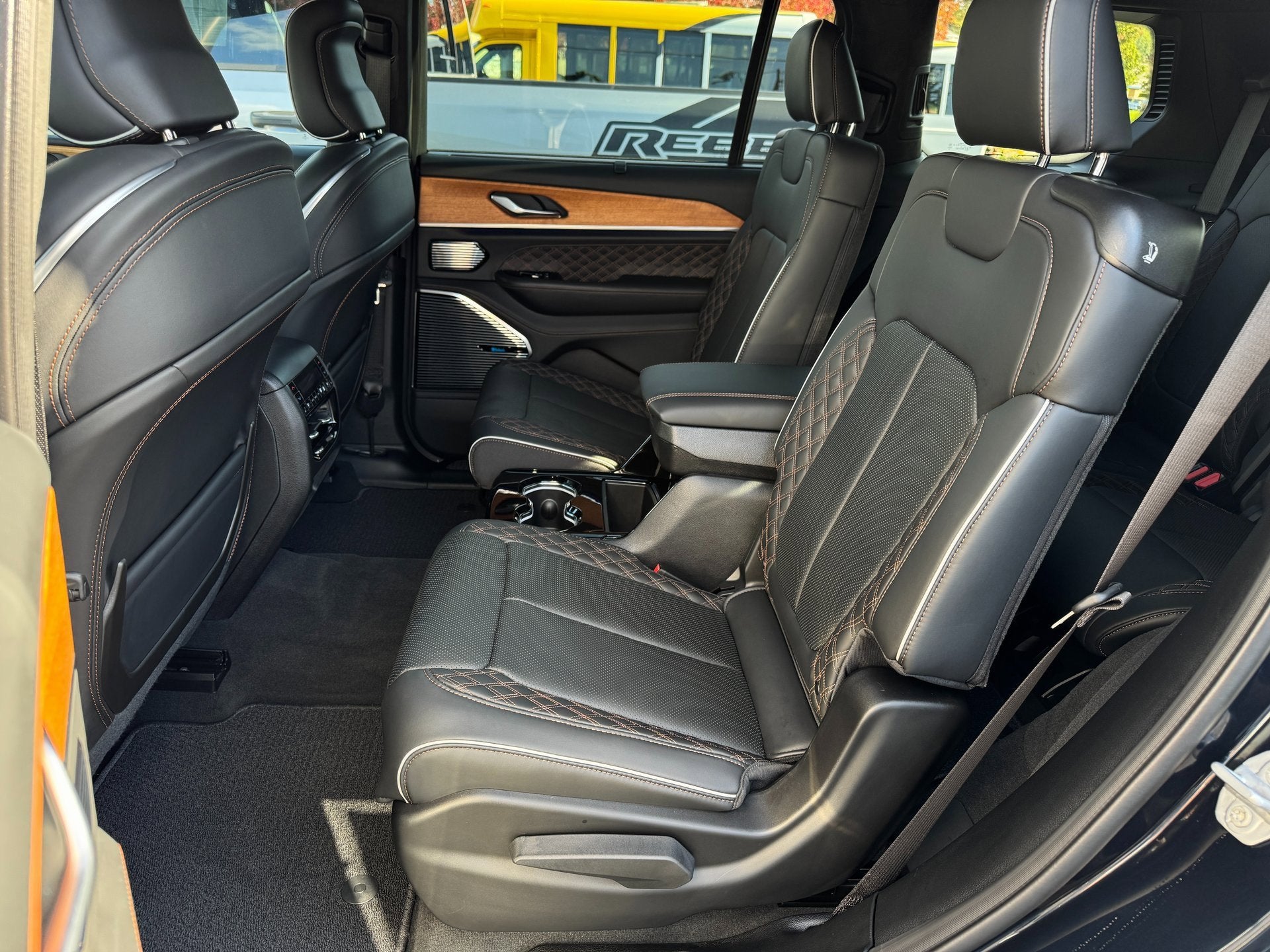 2023 Jeep Grand Cherokee L Summit Reserve