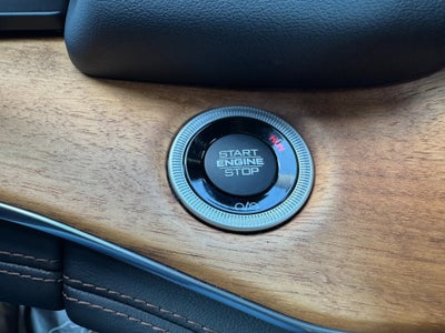 2023 Jeep Grand Cherokee L Summit Reserve