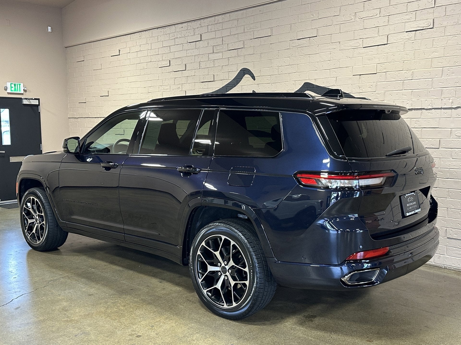 2023 Jeep Grand Cherokee L Summit Reserve