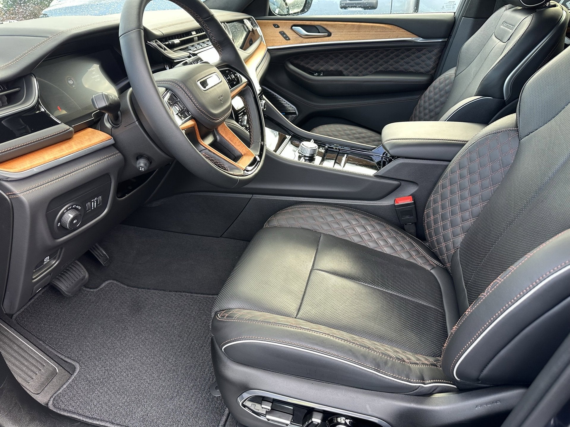 2023 Jeep Grand Cherokee L Summit Reserve