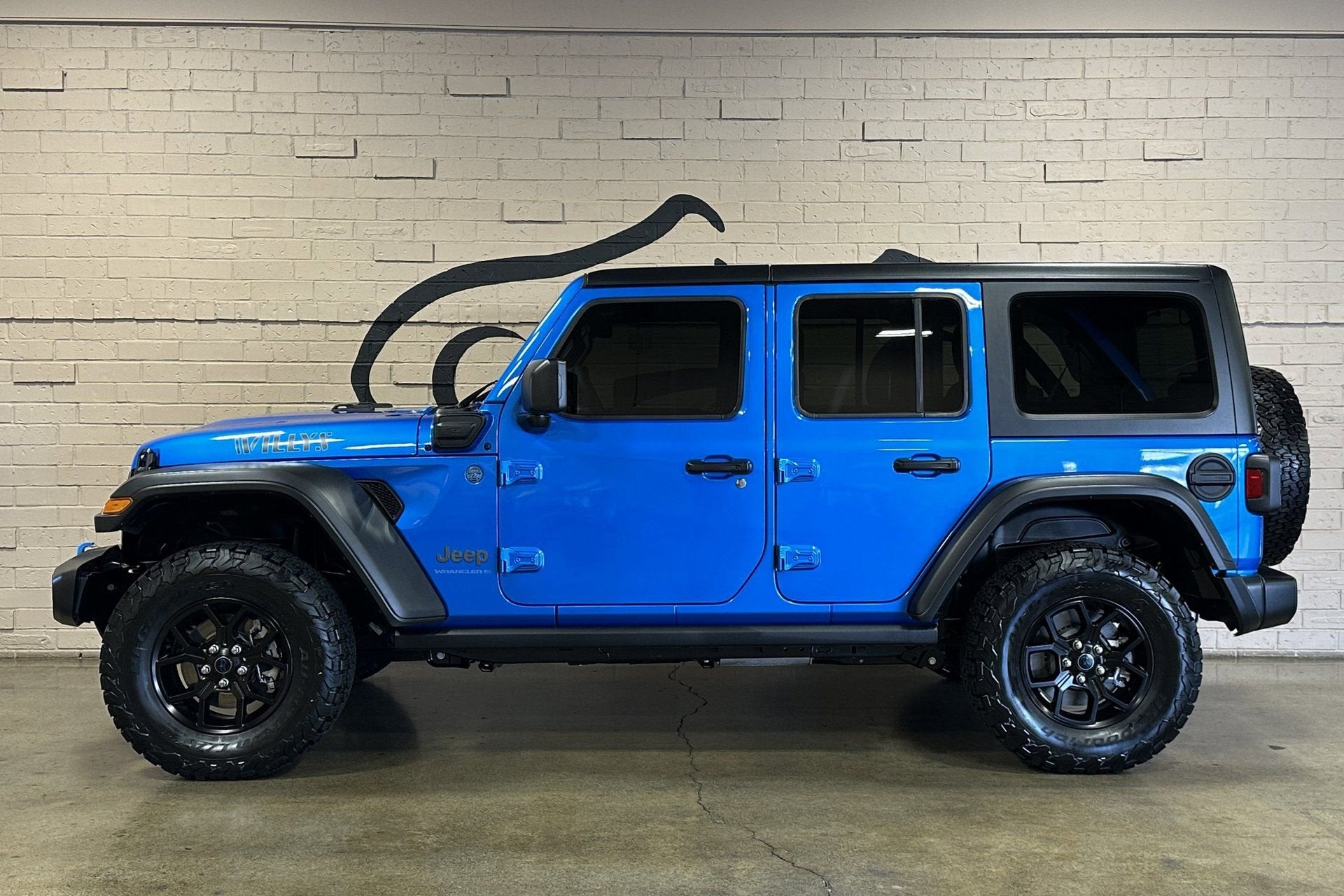 2024 Jeep Wrangler 4xe Willys