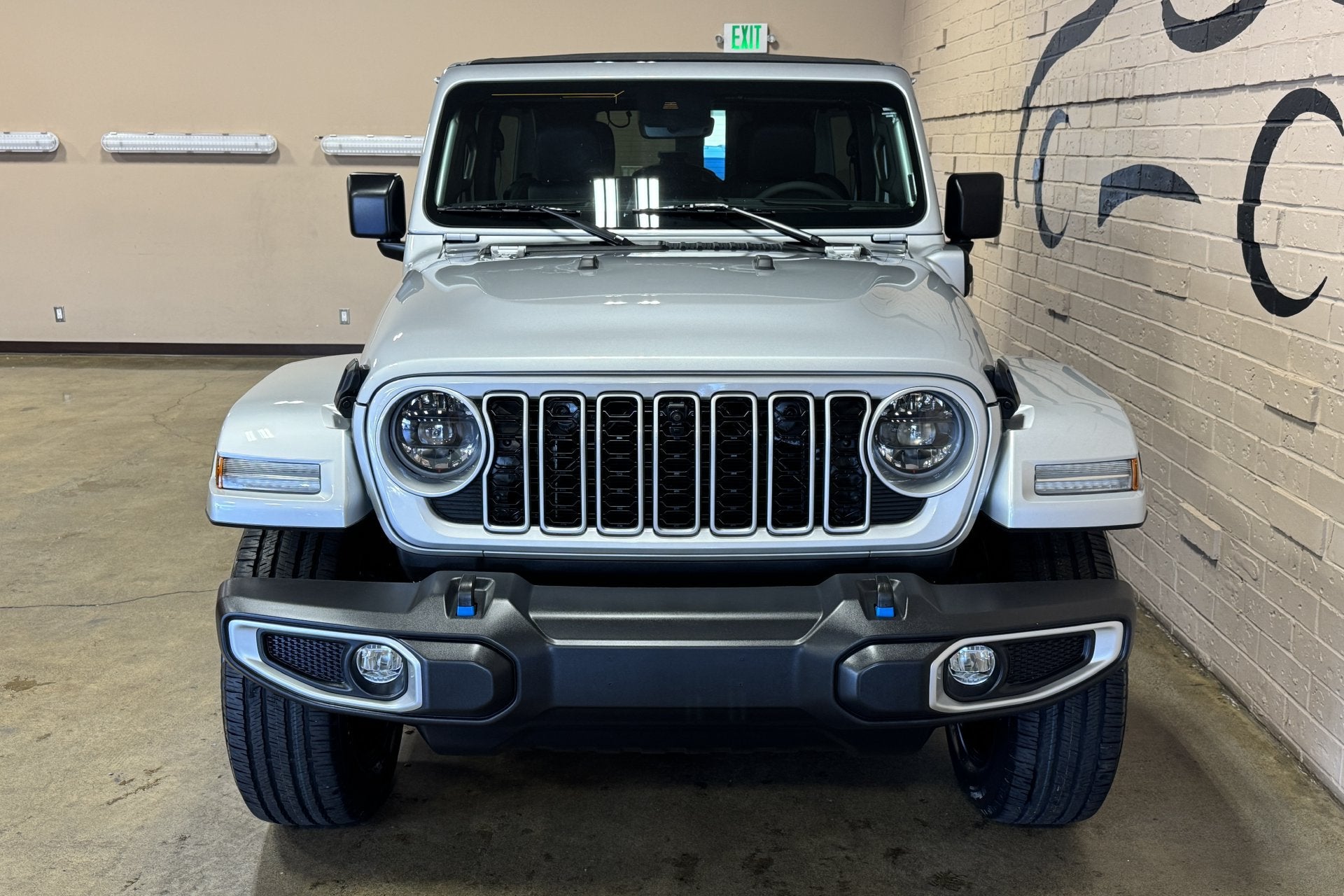 2024 Jeep Wrangler Sahara 4xe
