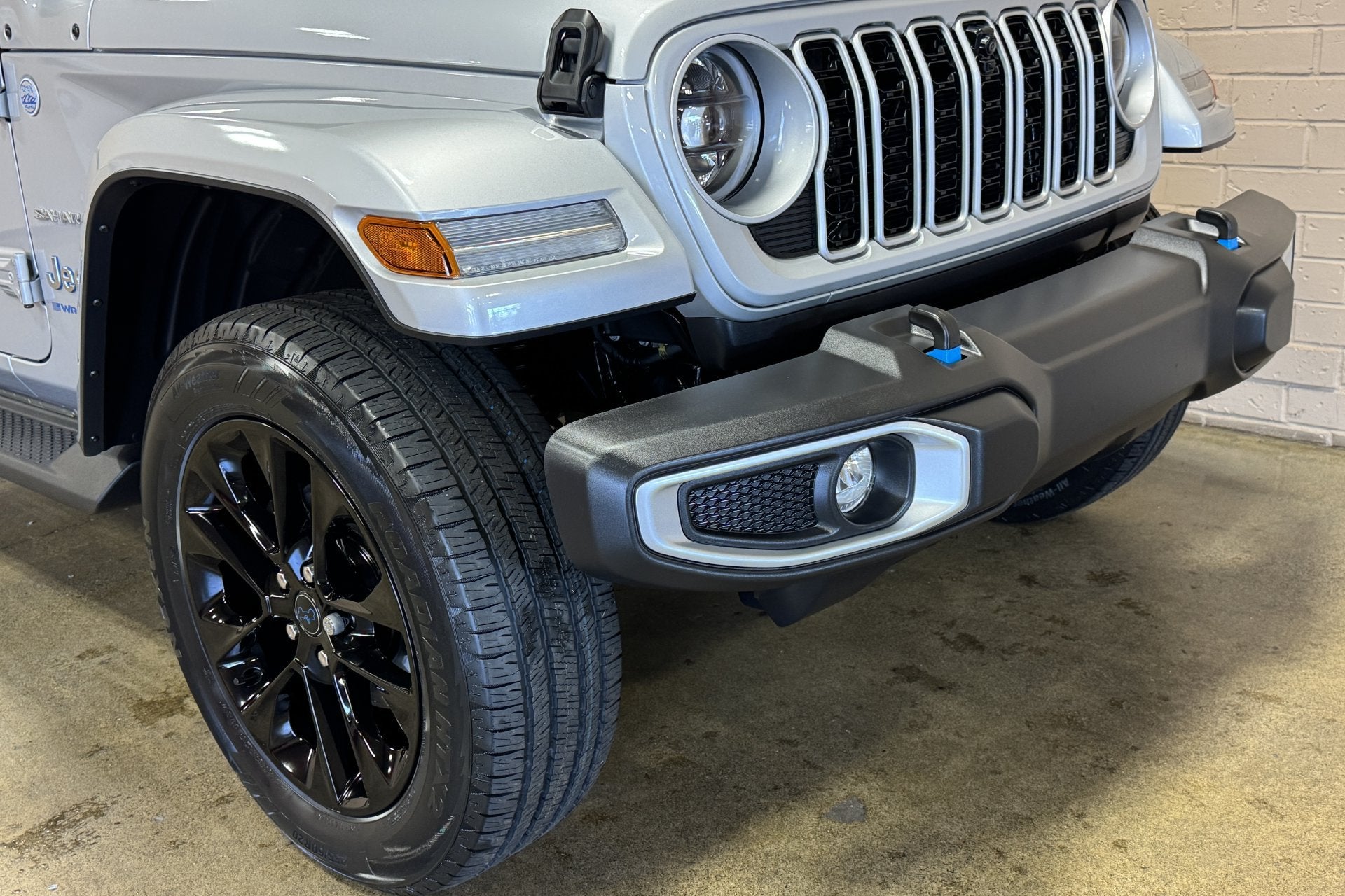 2024 Jeep Wrangler Sahara 4xe