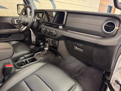 2024 Jeep Wrangler Sahara 4xe