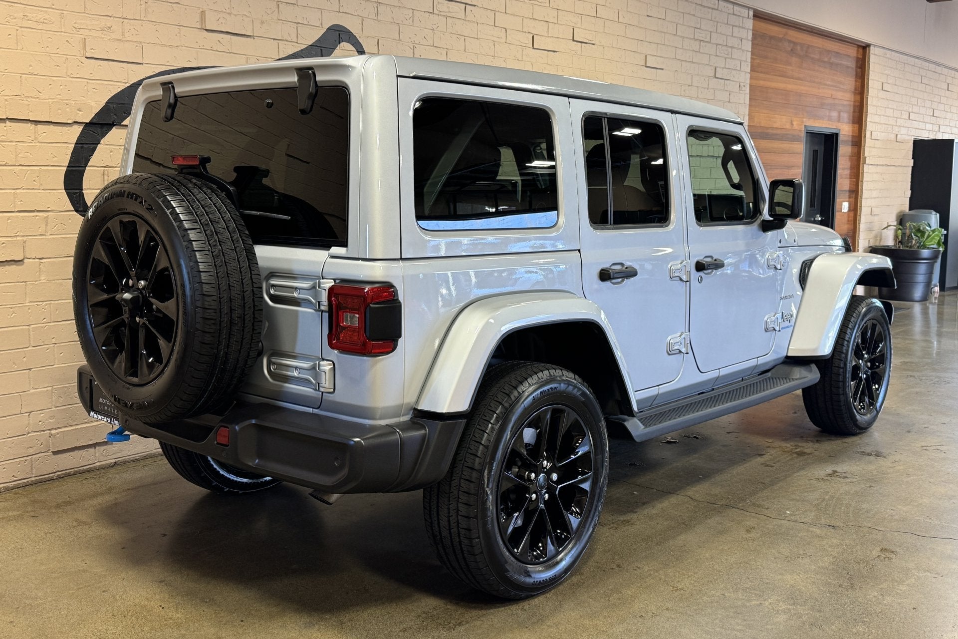 2024 Jeep Wrangler Sahara 4xe