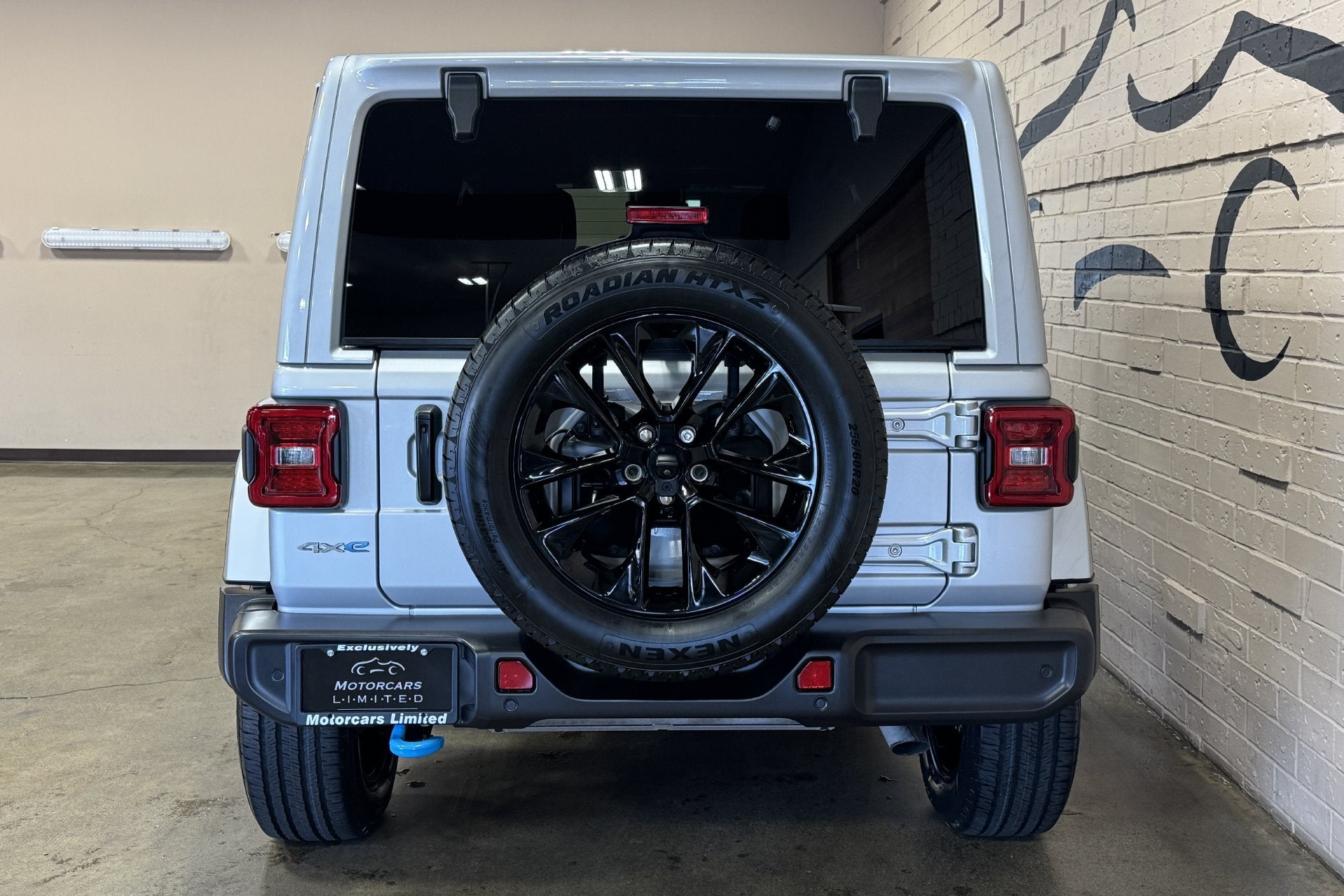 2024 Jeep Wrangler Sahara 4xe