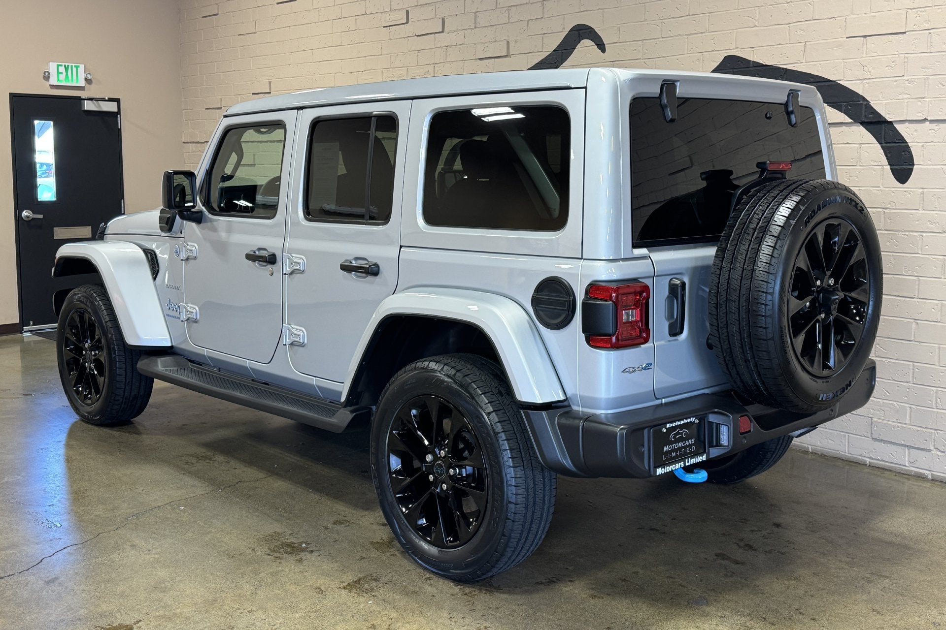 2024 Jeep Wrangler Sahara 4xe