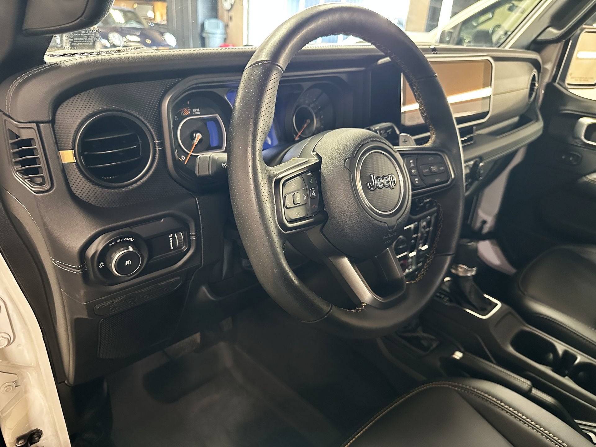 2024 Jeep Wrangler Rubicon 392