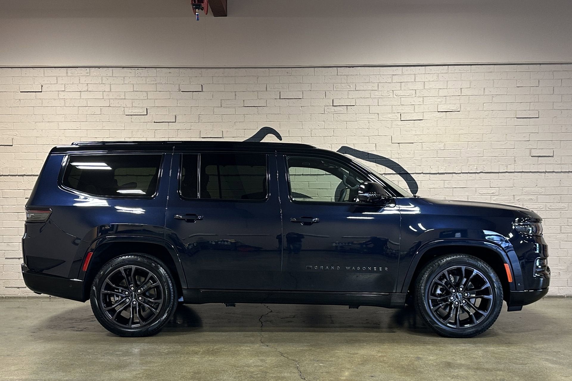 2024 Jeep Grand Wagoneer Series II Obsidian