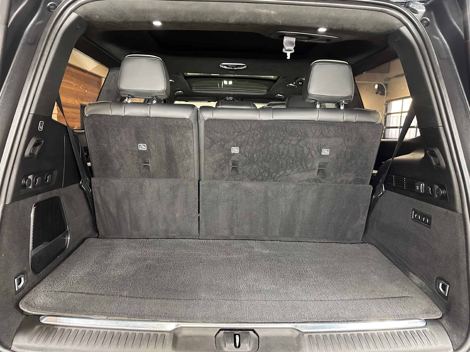 2023 Jeep Grand Wagoneer Series III