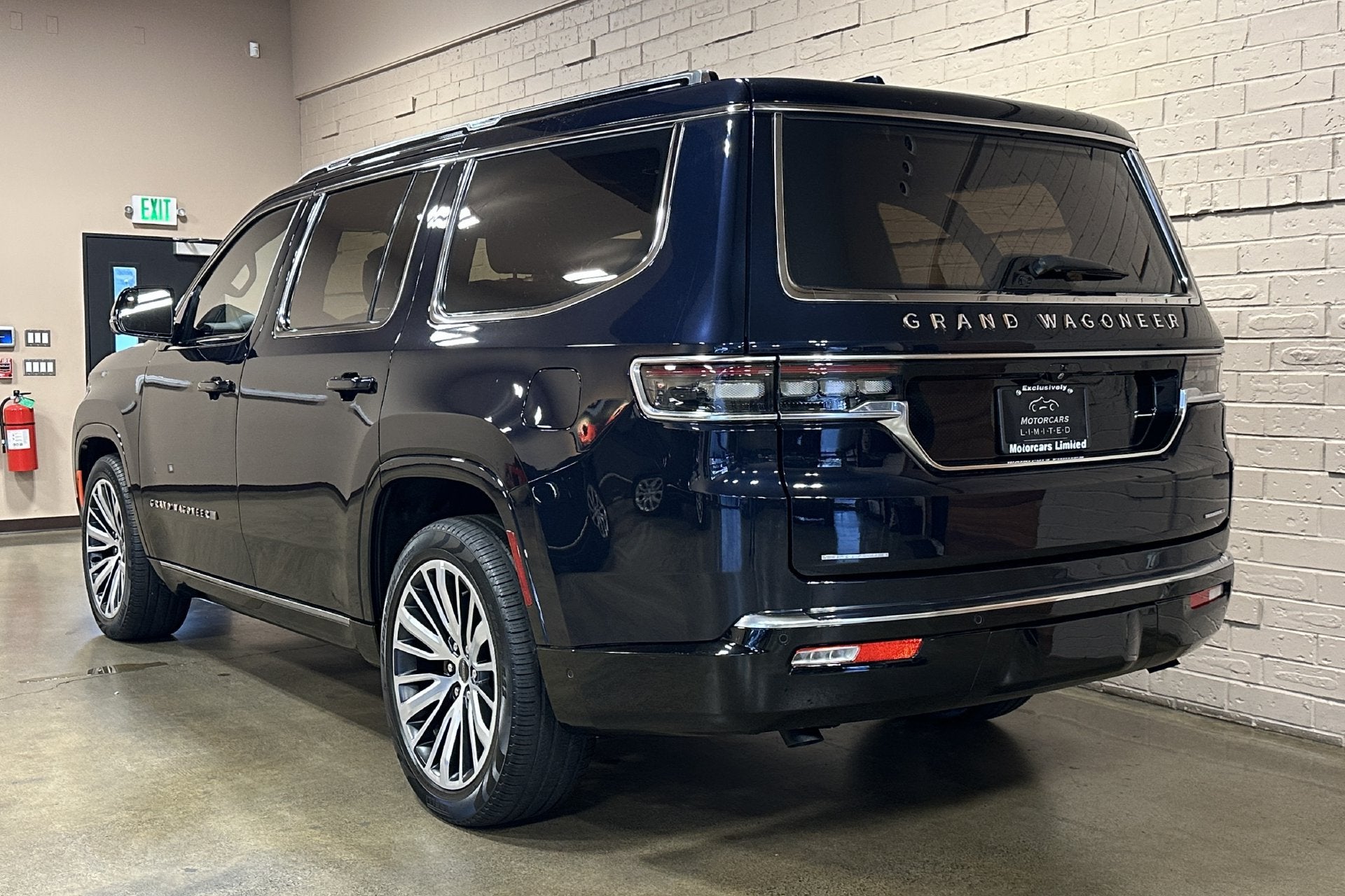 2023 Jeep Grand Wagoneer Series III