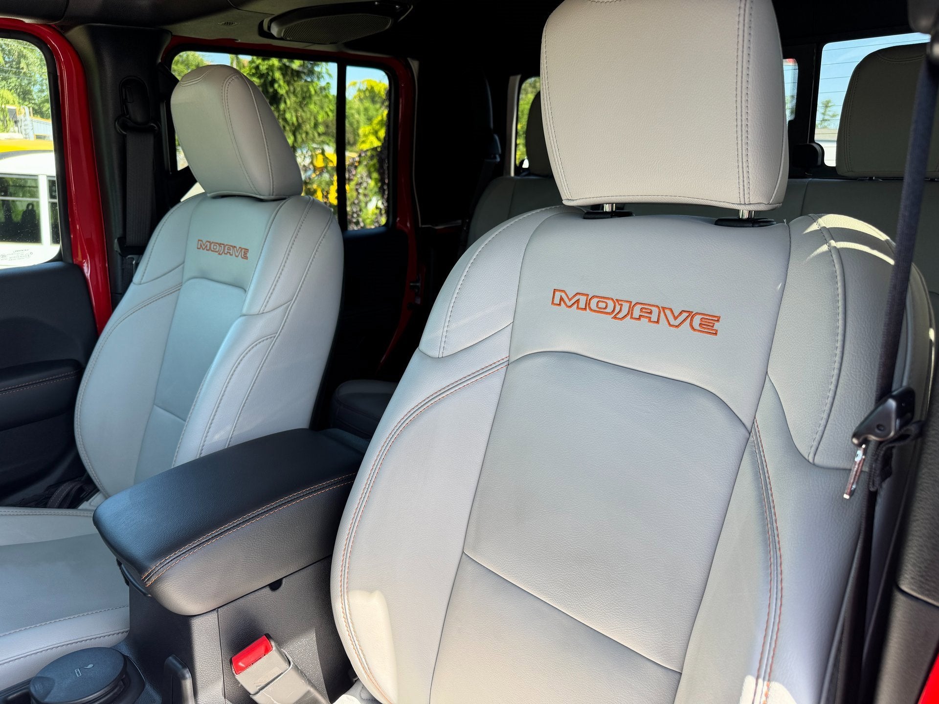 2021 Jeep Gladiator Mojave