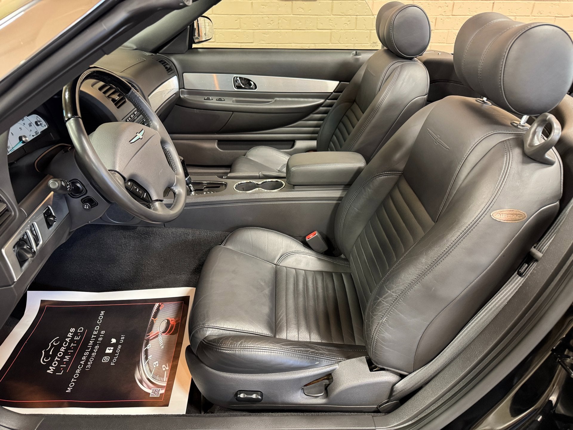 2002 Ford Thunderbird w/Hardtop Premium