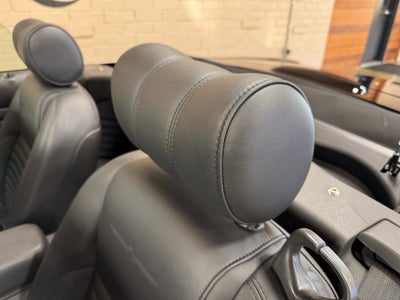 2002 Ford Thunderbird w/Hardtop Premium