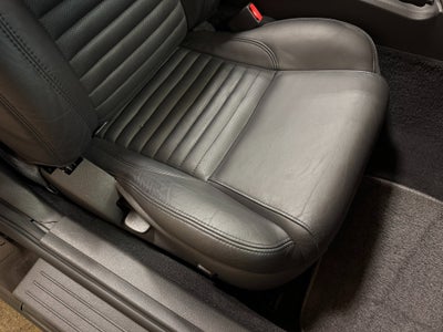 2002 Ford Thunderbird w/Hardtop Premium