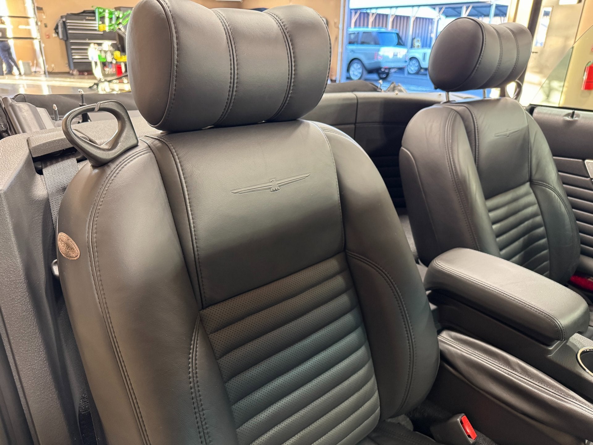 2002 Ford Thunderbird w/Hardtop Premium