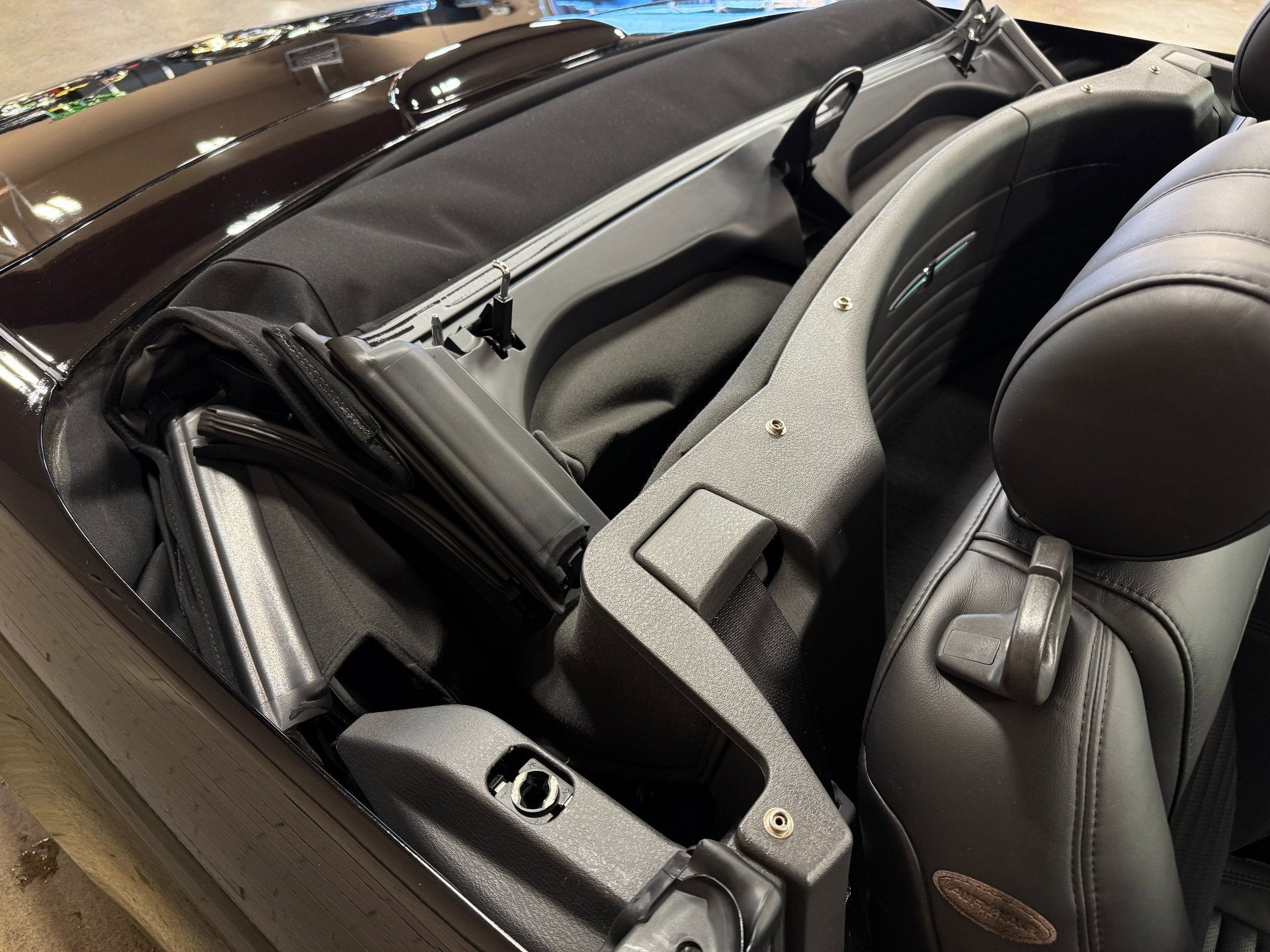 2002 Ford Thunderbird w/Hardtop Premium