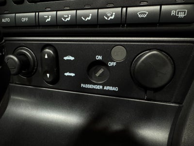 2002 Ford Thunderbird w/Hardtop Premium