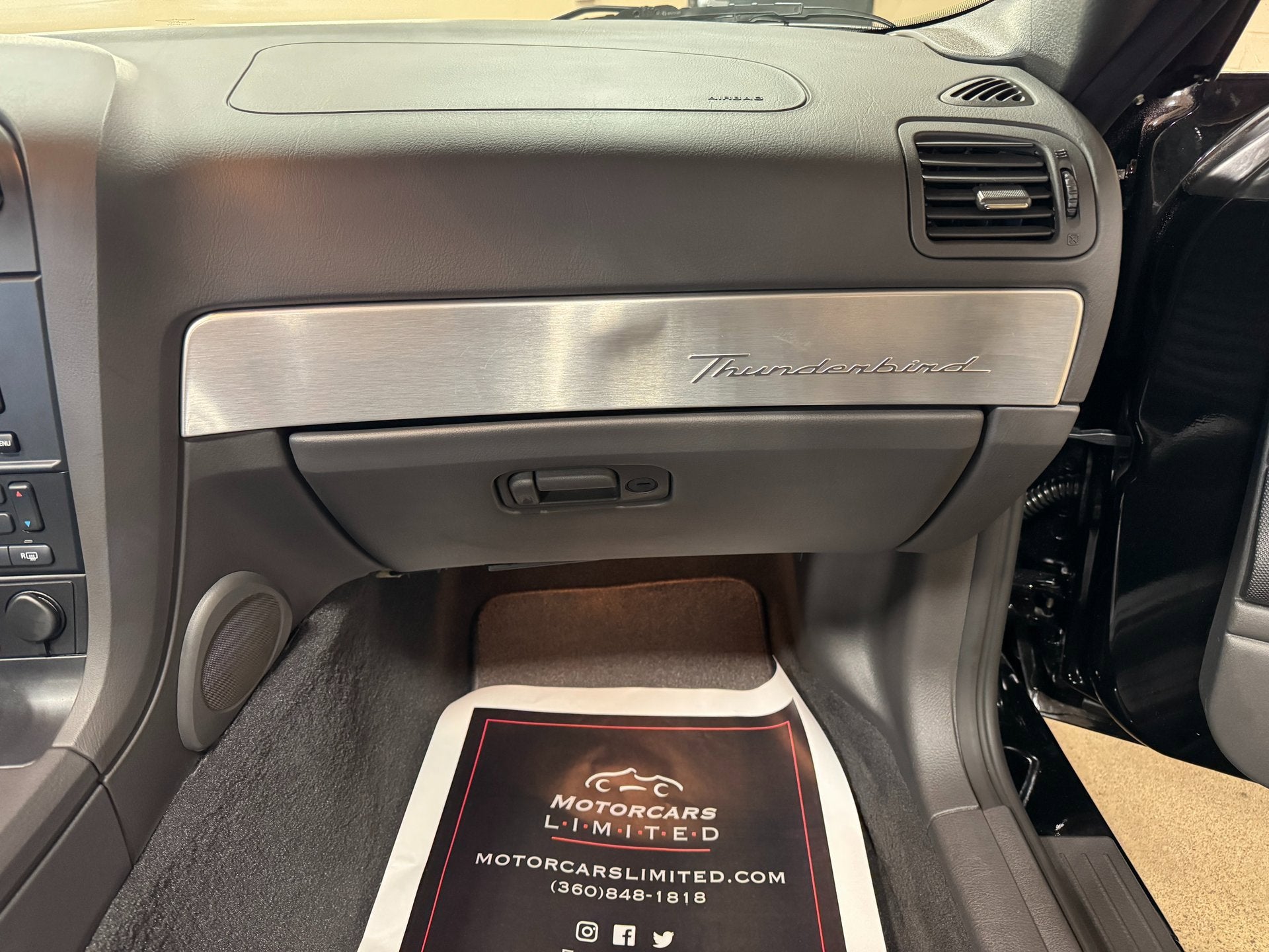 2002 Ford Thunderbird w/Hardtop Premium