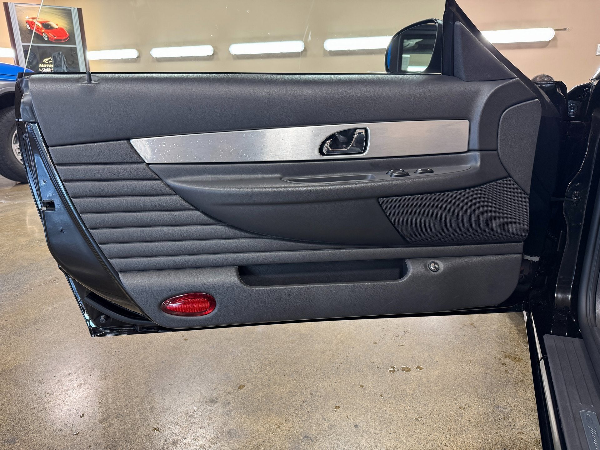 2002 Ford Thunderbird w/Hardtop Premium