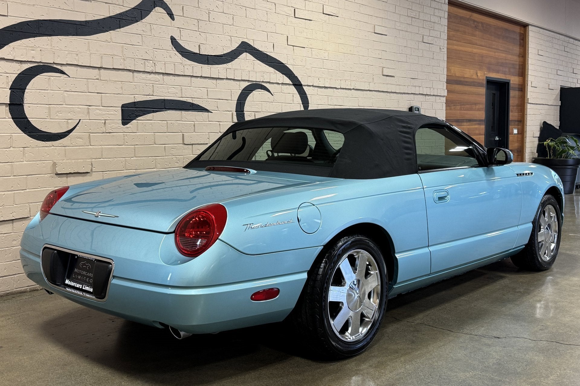 2002 Ford Thunderbird w/Hardtop Premium