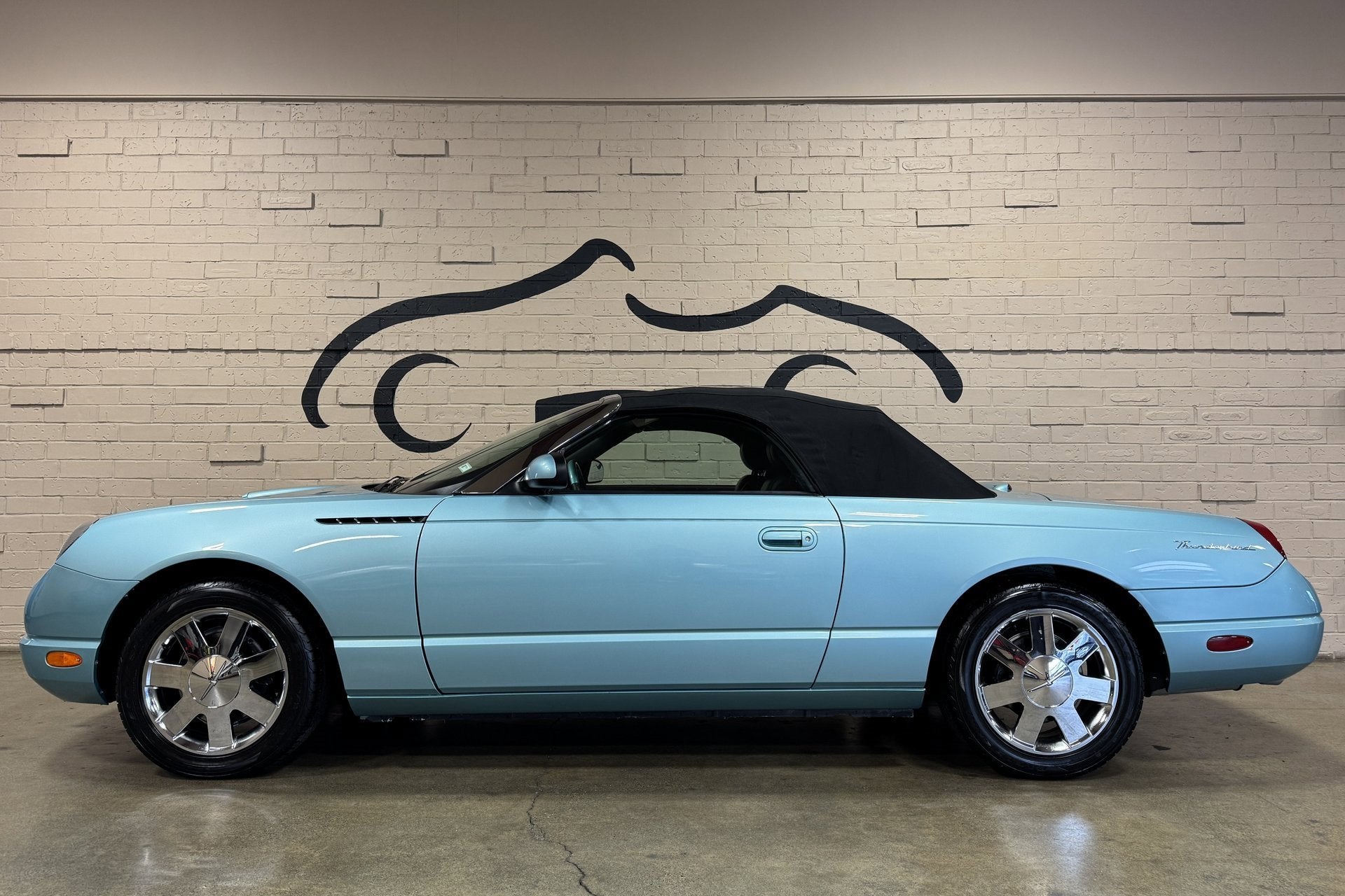 2002 Ford Thunderbird w/Hardtop Premium