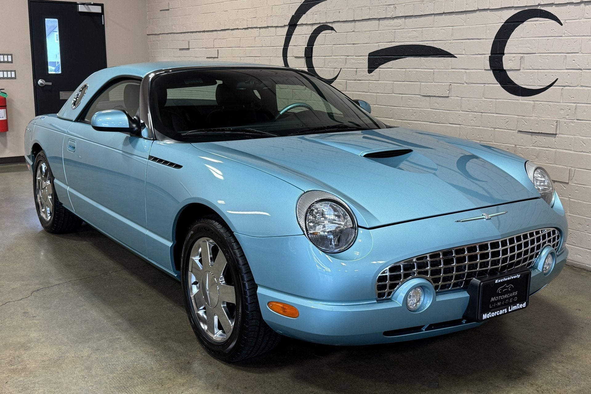 2002 Ford Thunderbird w/Hardtop Premium