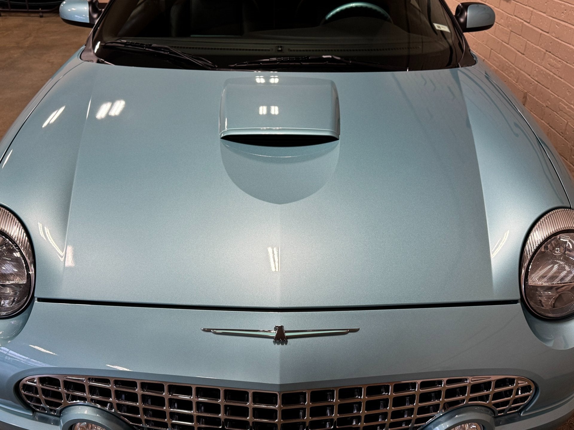 2002 Ford Thunderbird w/Hardtop Premium