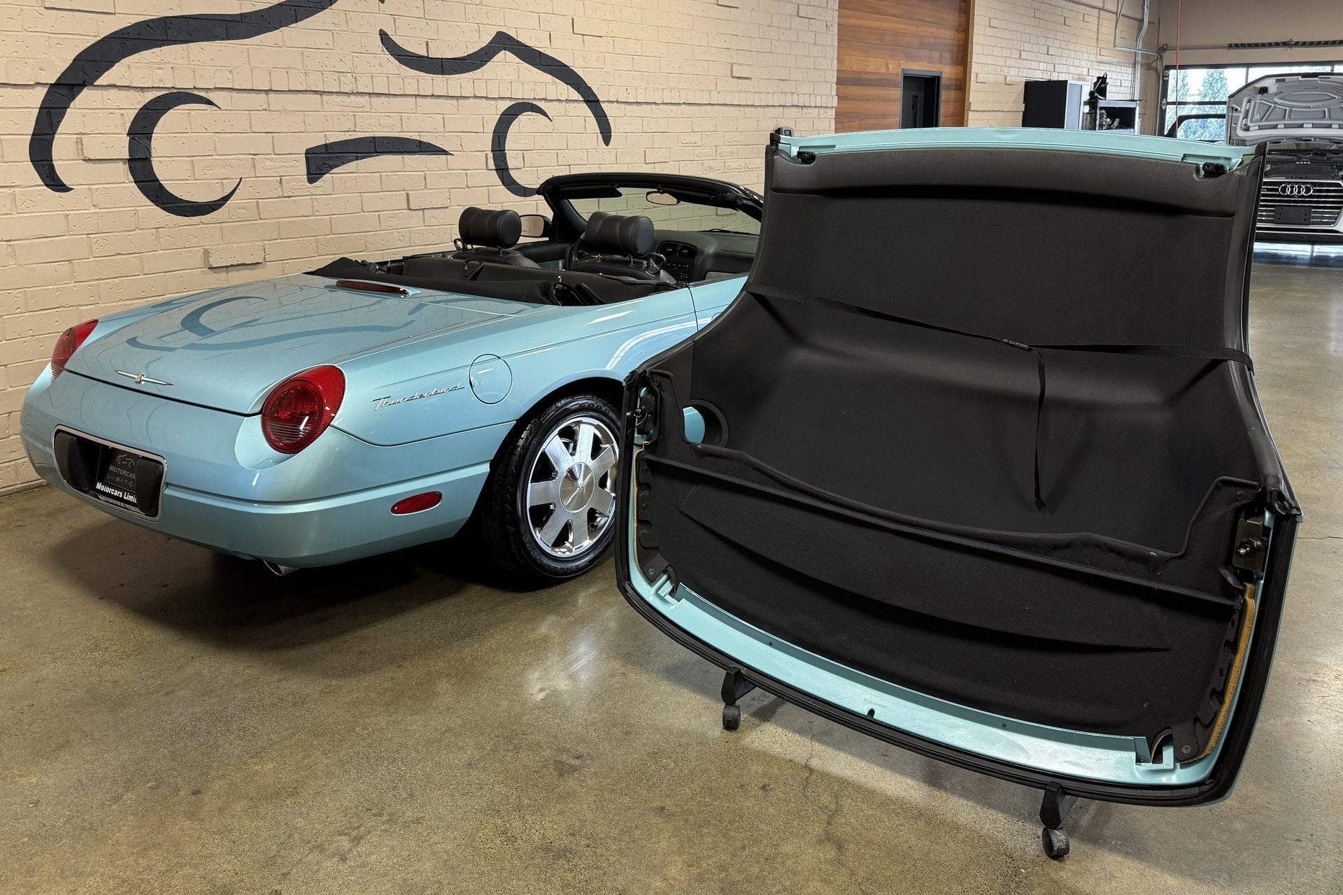 2002 Ford Thunderbird w/Hardtop Premium
