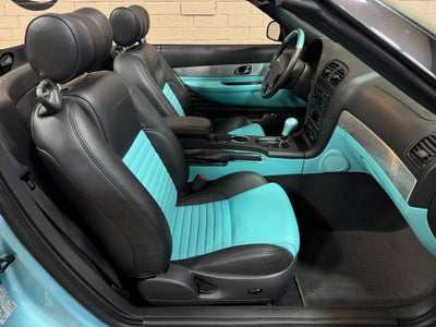 2002 Ford Thunderbird w/Hardtop Premium
