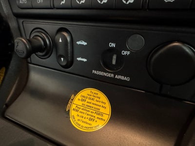 2002 Ford Thunderbird w/Hardtop Premium