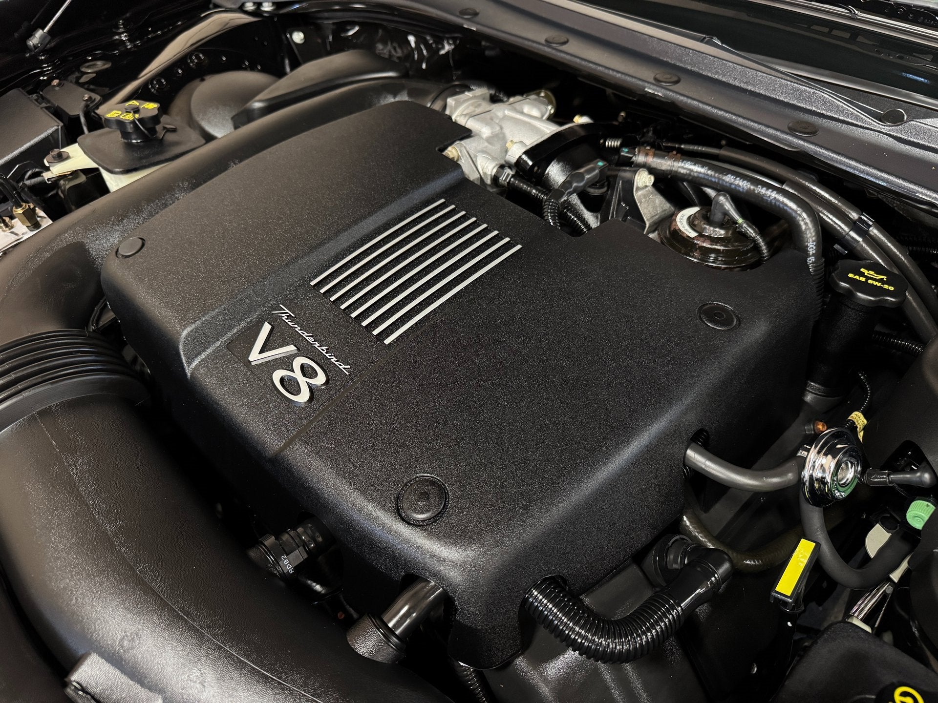 2002 Ford Thunderbird w/Hardtop Premium