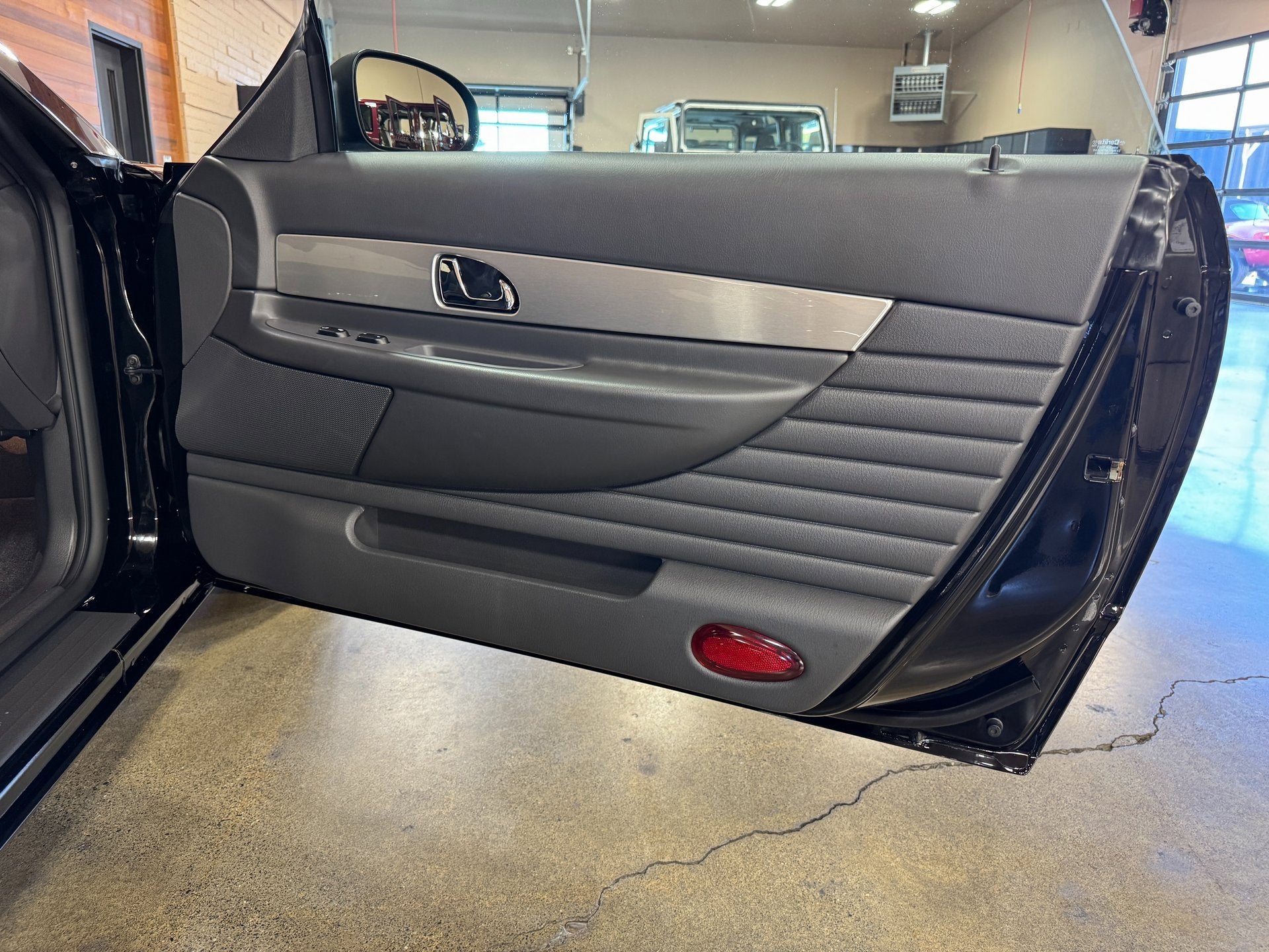 2002 Ford Thunderbird w/Hardtop Premium