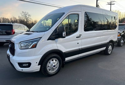 2025 Ford Transit Passenger Wagon XLT
