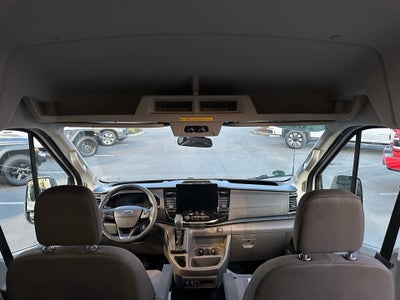 2025 Ford Transit Passenger Wagon XLT