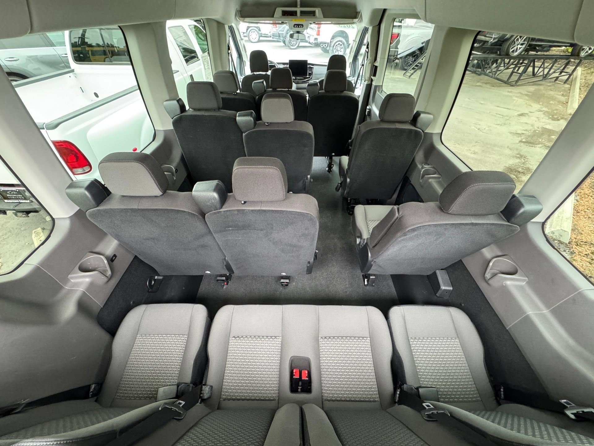 2025 Ford Transit-350 XLT