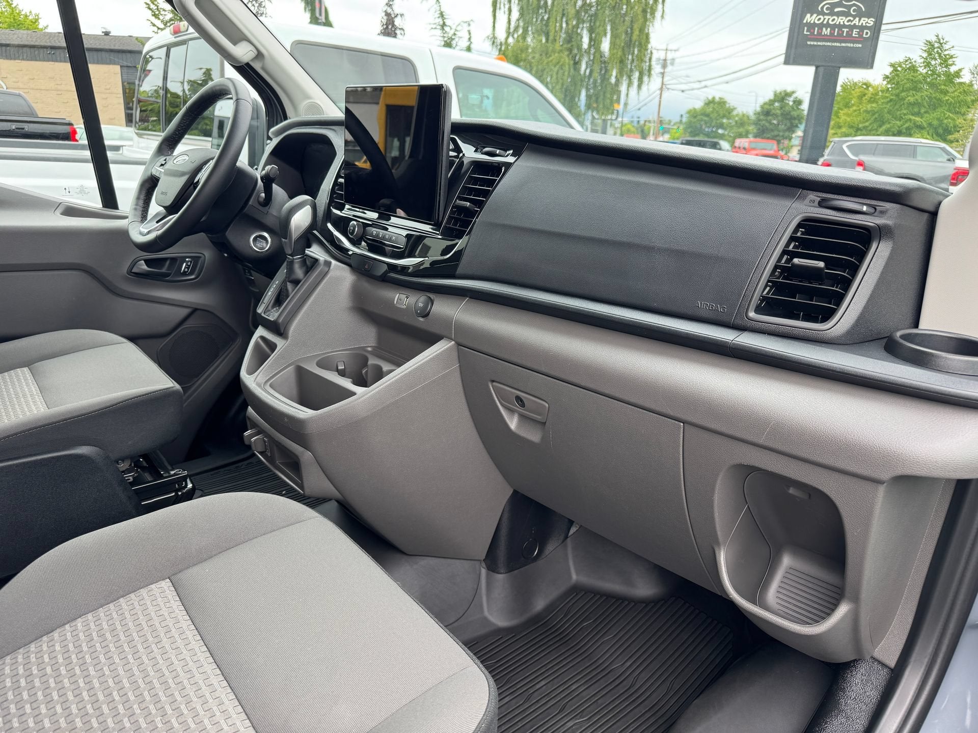 2025 Ford Transit-350 XLT