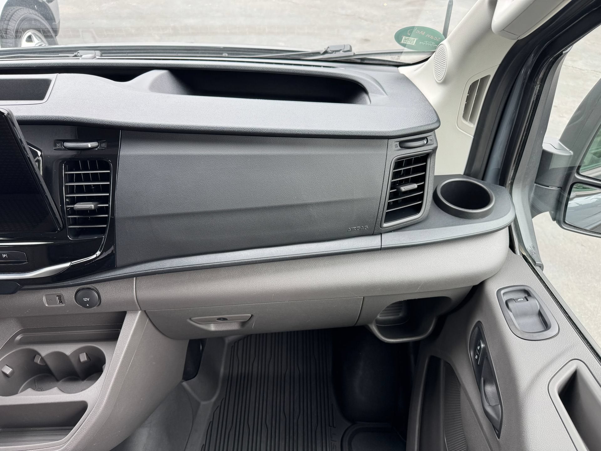 2025 Ford Transit-350 XLT