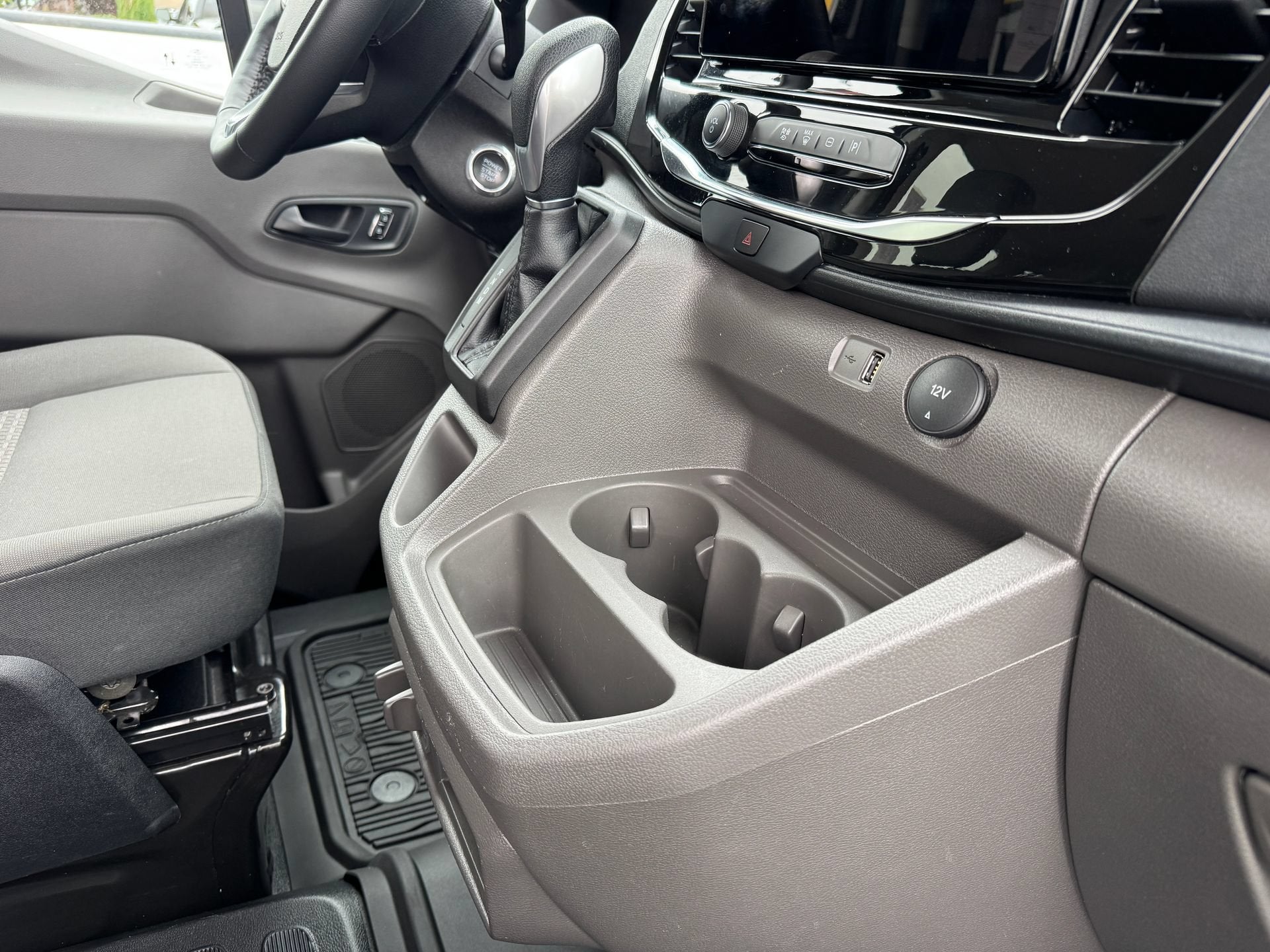 2025 Ford Transit-350 XLT