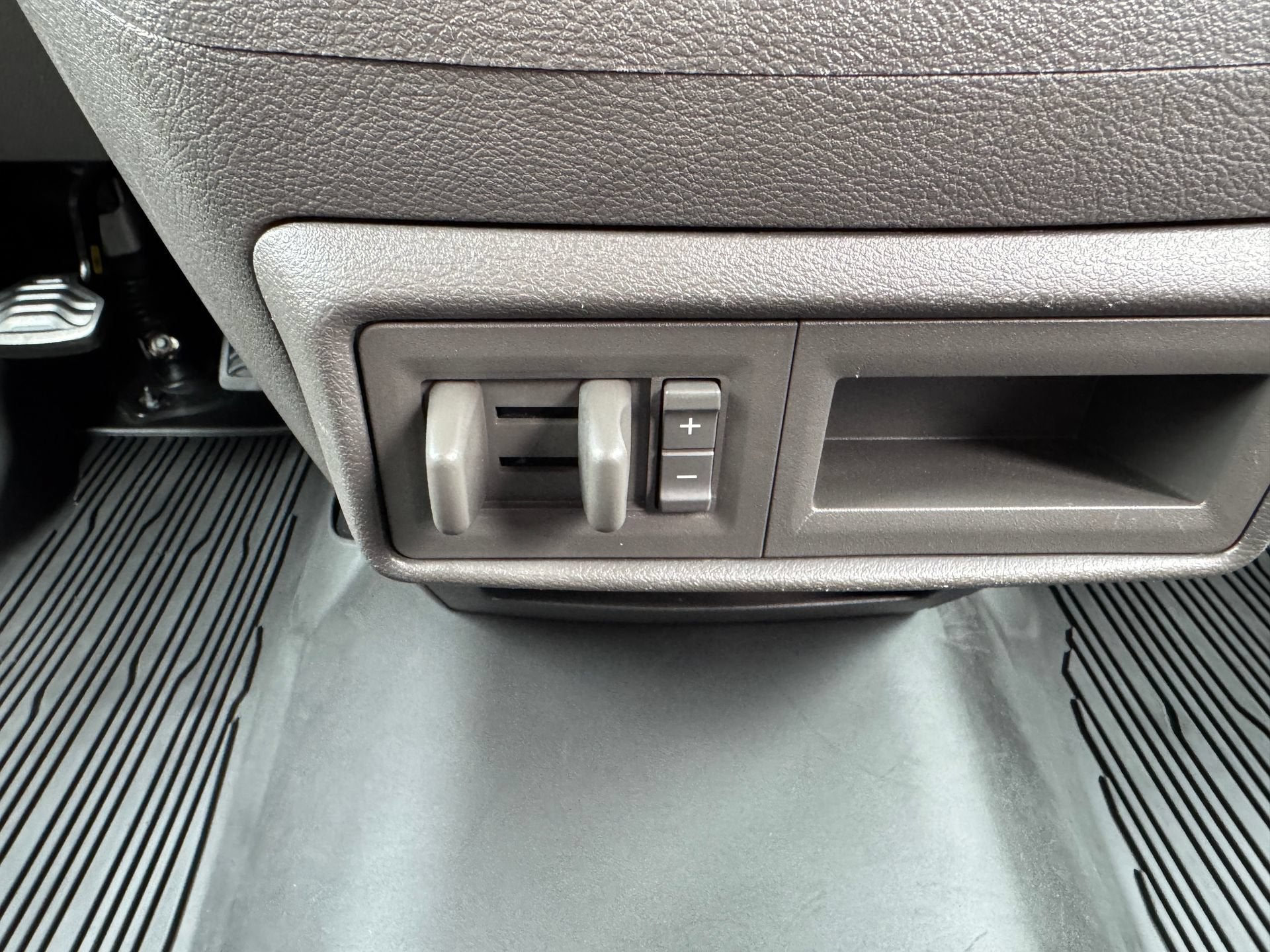 2025 Ford Transit-350 XLT