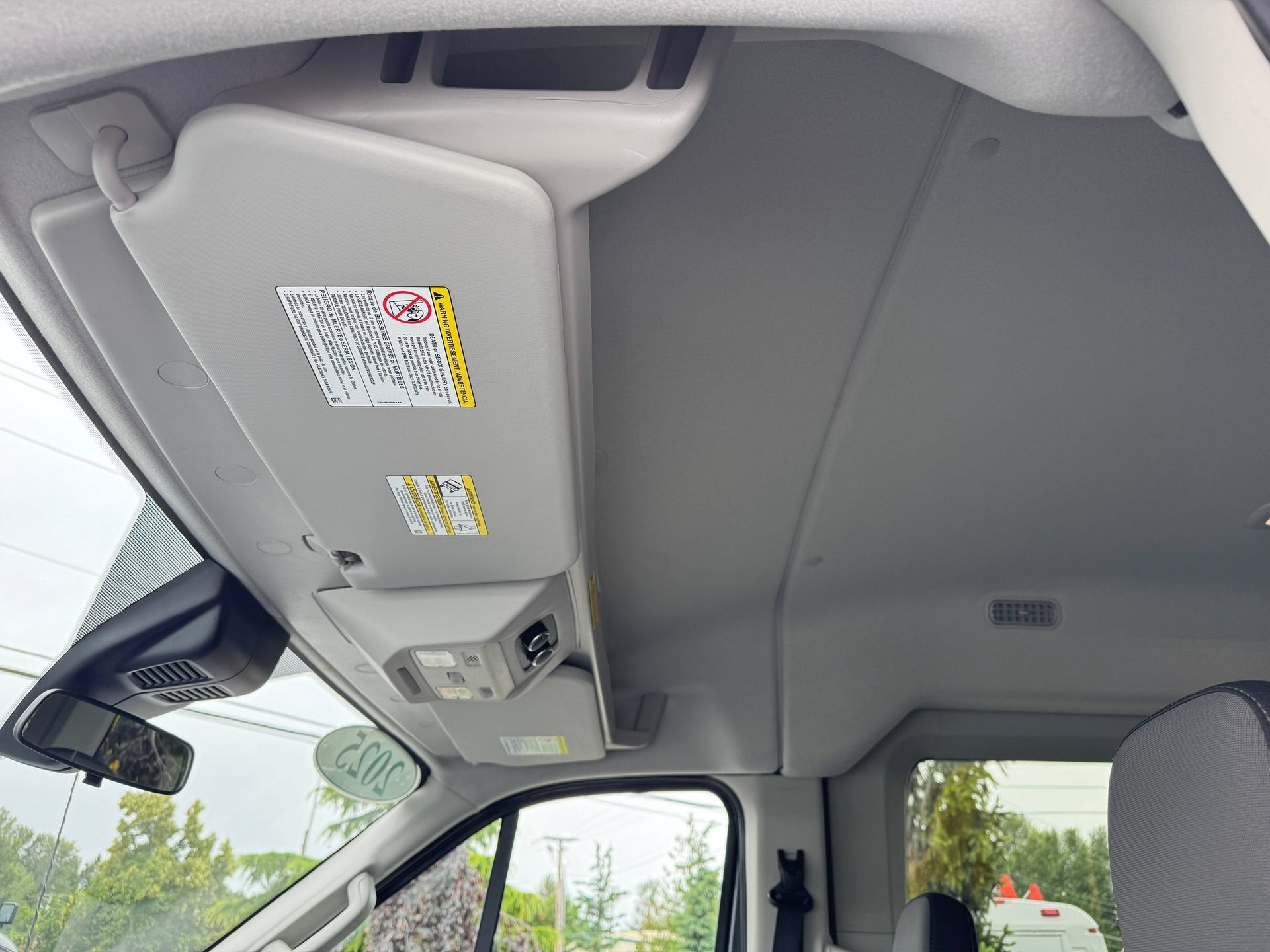 2025 Ford Transit-350 XLT